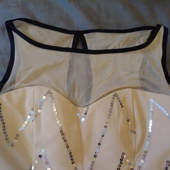 Party dress champagne and sequin size 13 - Picture 6 of 6